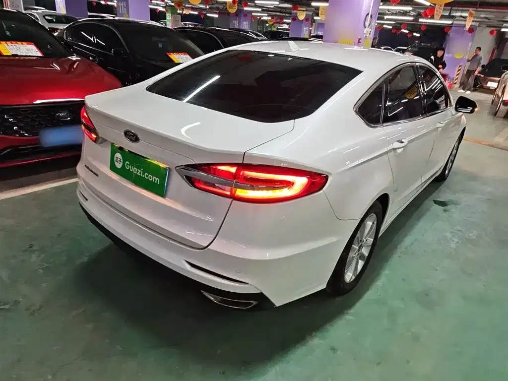 Ford Mondeo 2021 из CN, фото 2