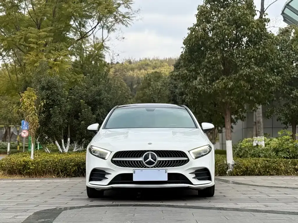 Mercedes-Benz A-Class — фото 6