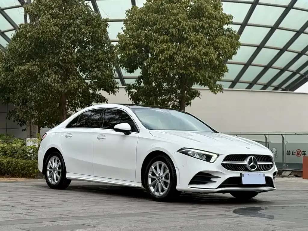 Mercedes-Benz A-Class — фото 7