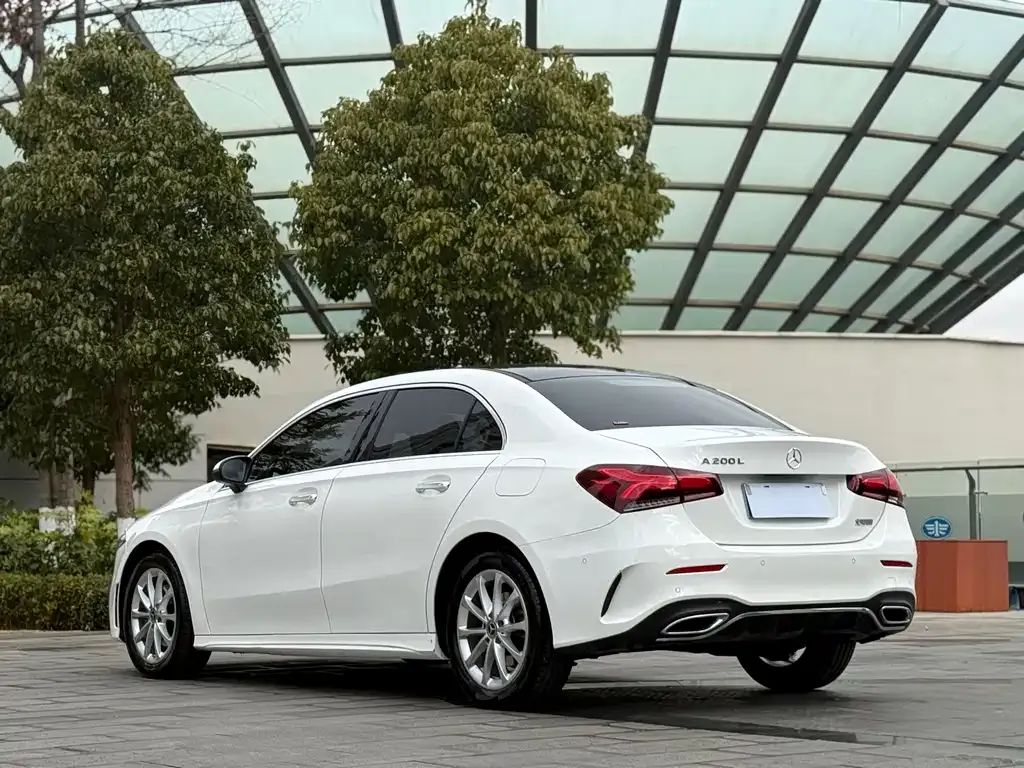 Mercedes-Benz A-Class — фото 10