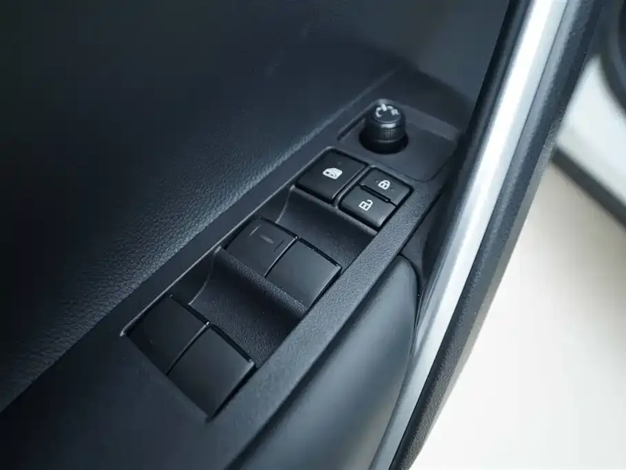 Toyota Frontlander 2025 из CN, фото 10