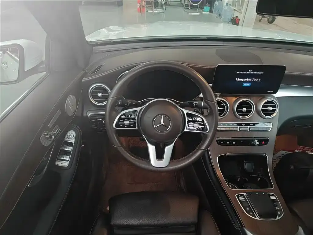 Mercedes-Benz GLC 2021 из CN, фото 8
