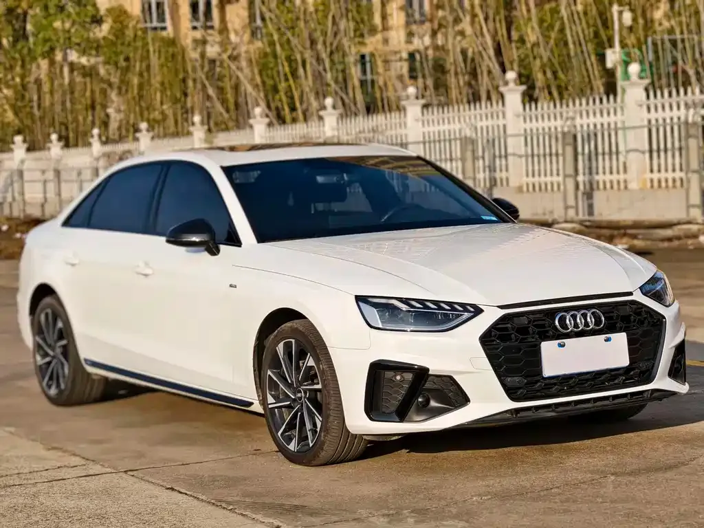 Audi A4L 2023 из CN, фото 9