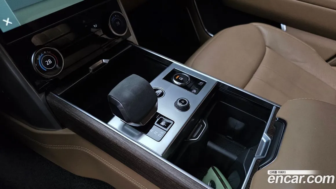 Land Rover Range Rover 2023 из KR, фото 6