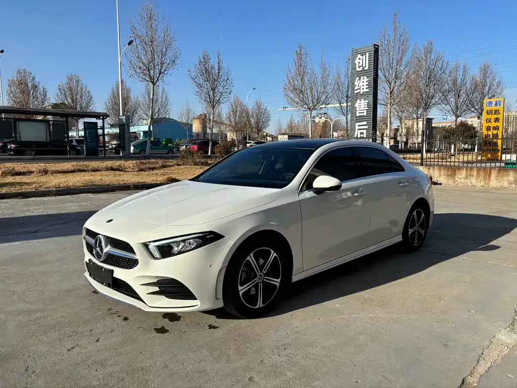 Mercedes-Benz A-Class — фото 1