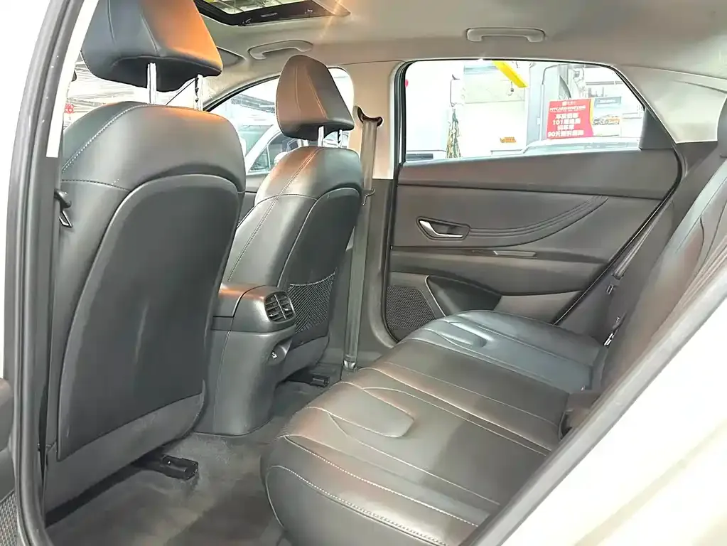 [object Object] Elantra 2022 из CN, фото 5