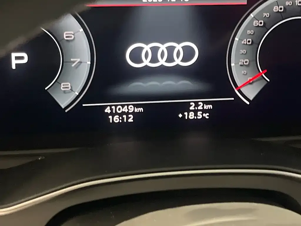 Audi A6L — фото 8