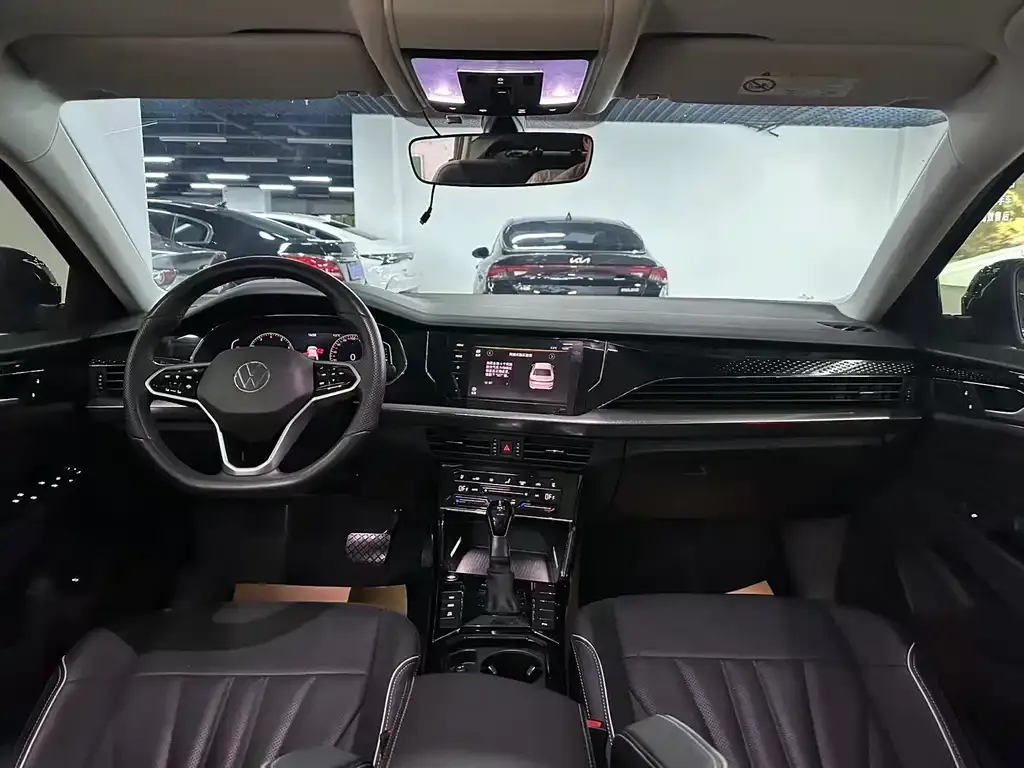 Volkswagen Passat — фото 4