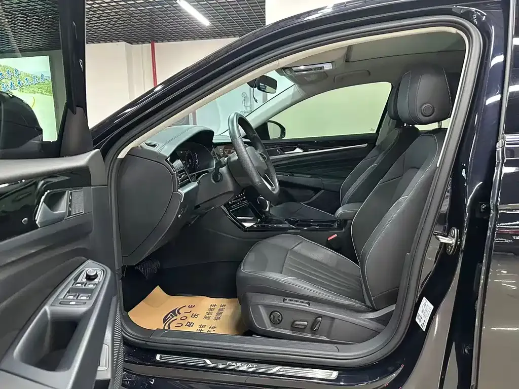 Volkswagen Passat — фото 5