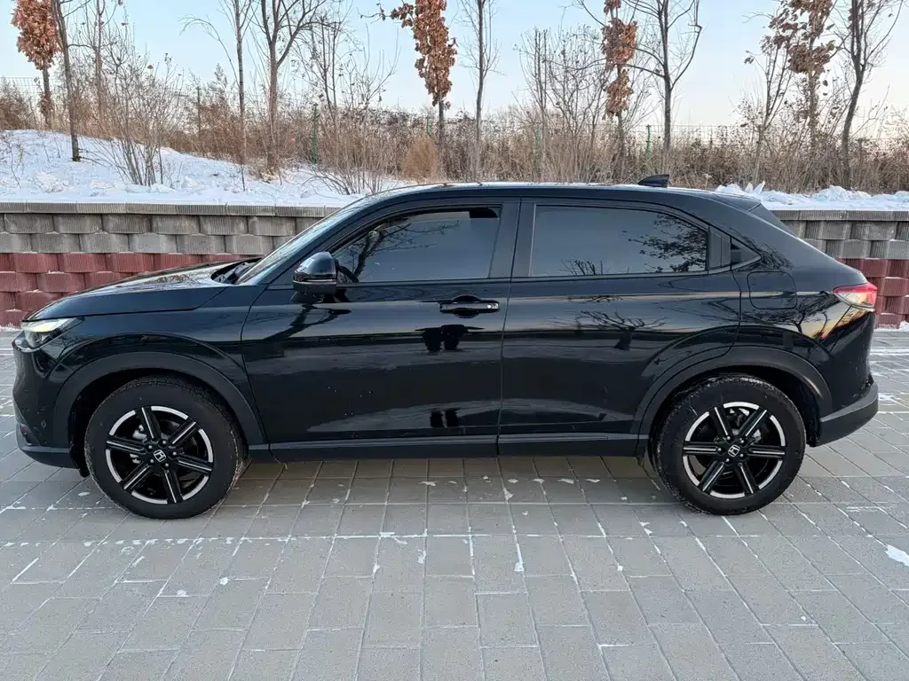 Honda Vezel 2023 из CN, фото 8