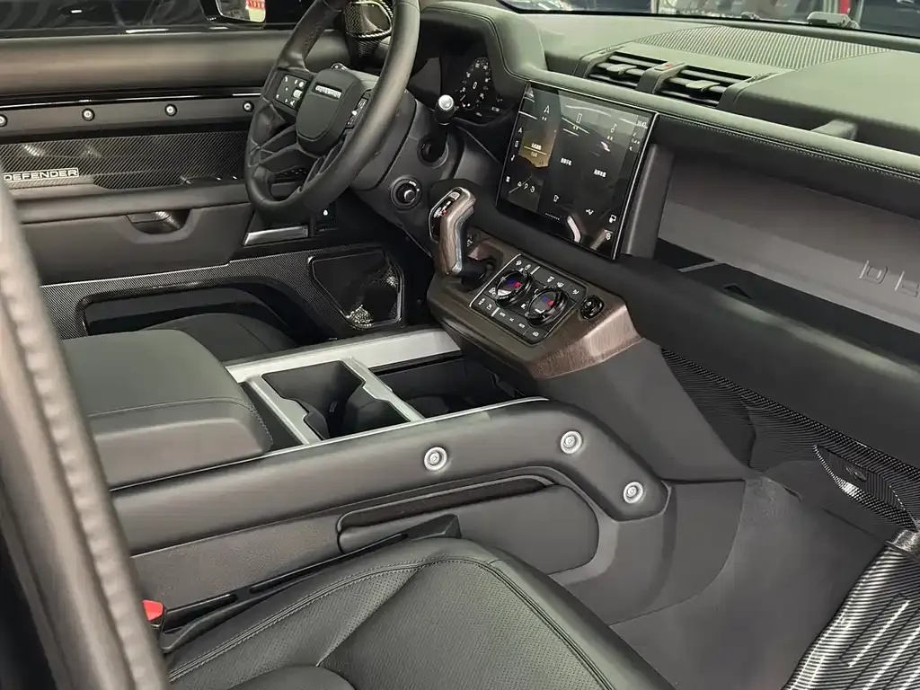 Land Rover Defender — фото 8