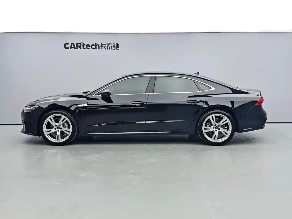 Audi A7L — фото 3