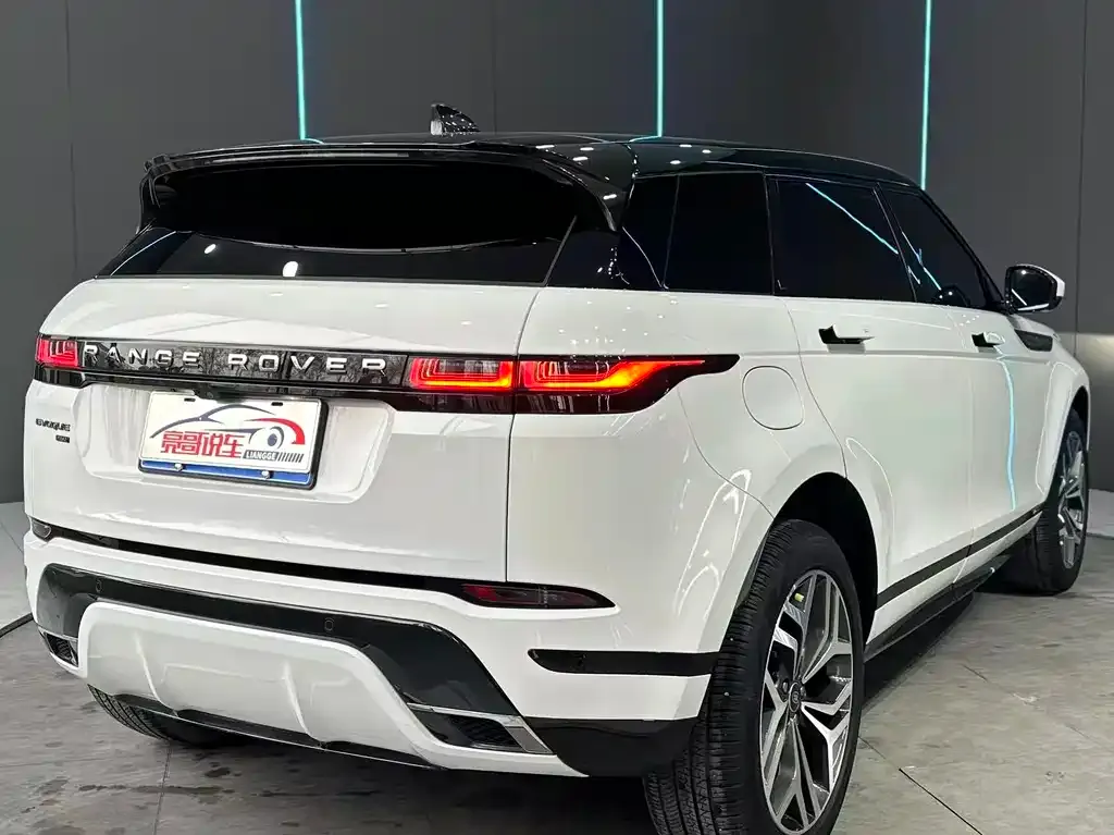 Land Rover Evoque — фото 10