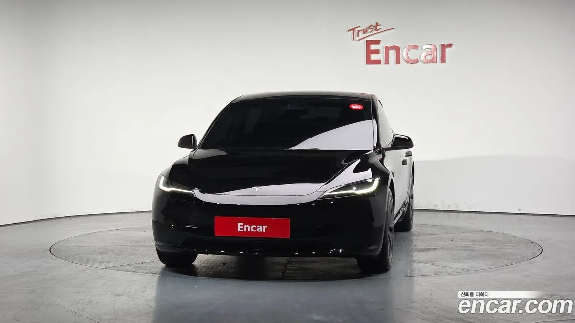 Tesla Model 3 2025 из KR, фото 3