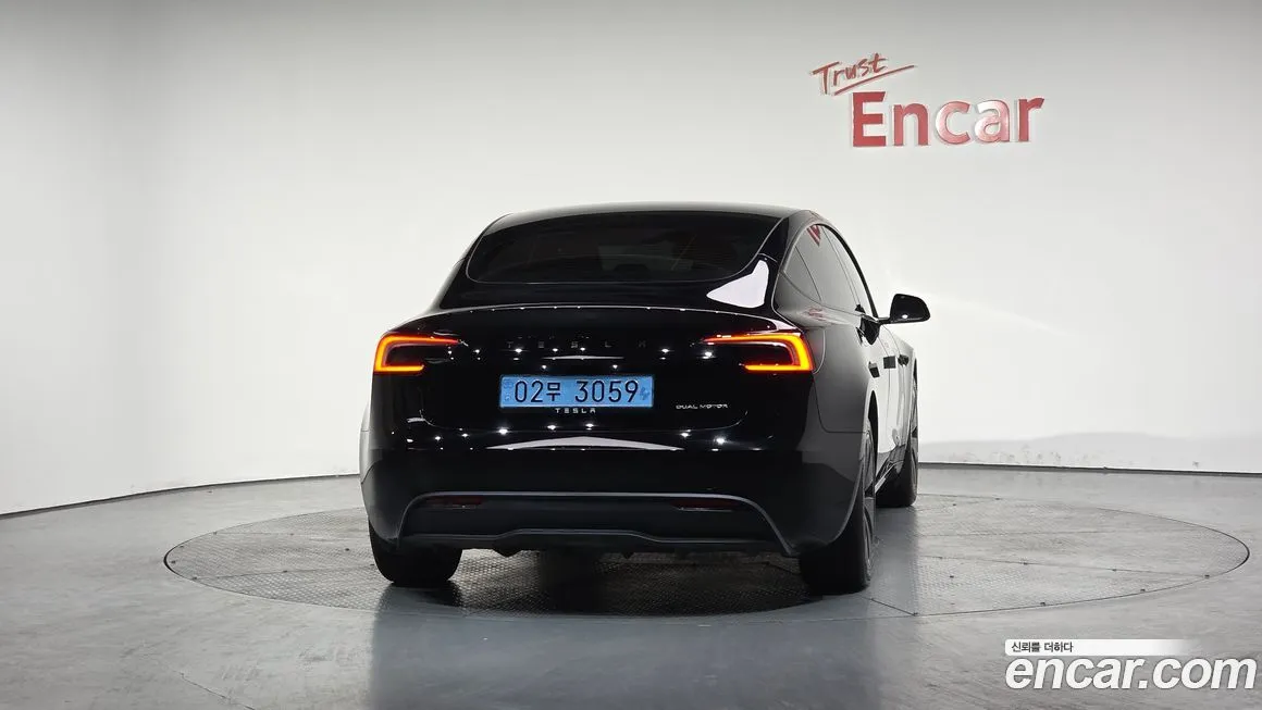 Tesla Model 3 2025 из KR, фото 2