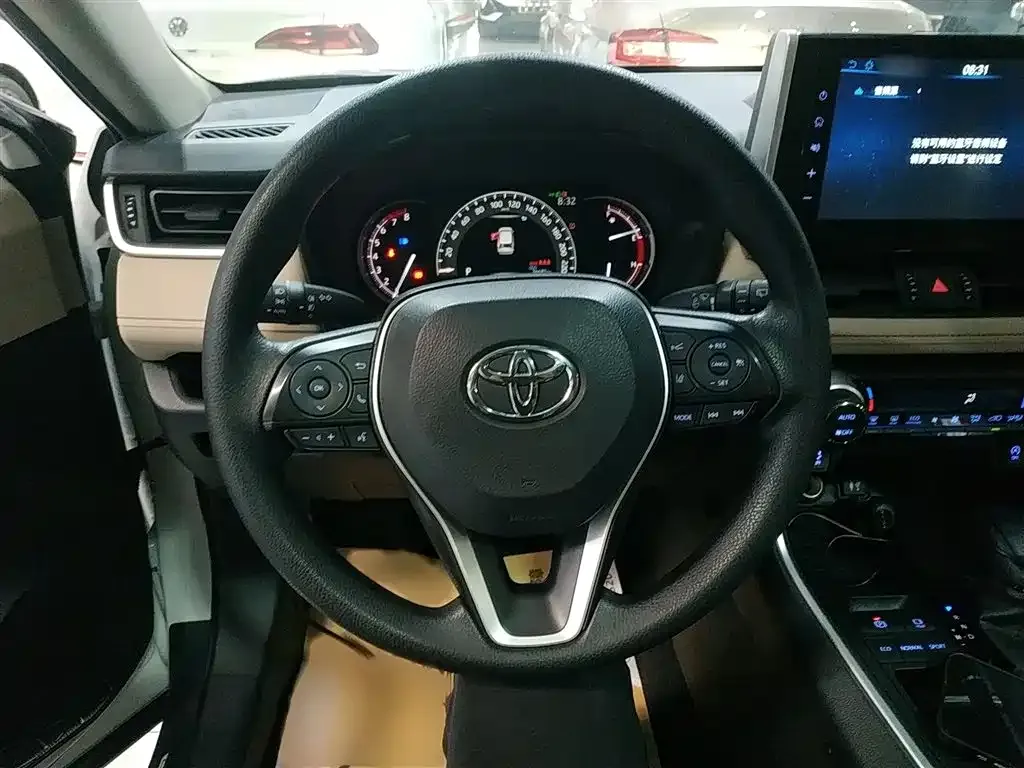 Toyota RAV4 2021 из CN, фото 3