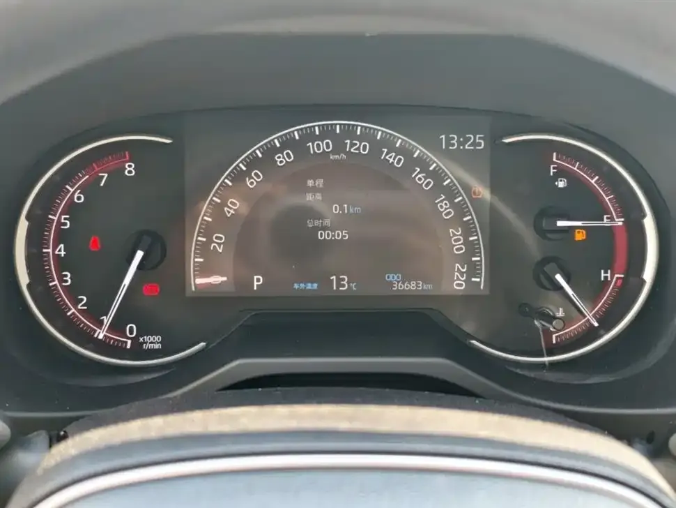 Toyota RAV4 2021 из CN, фото 5