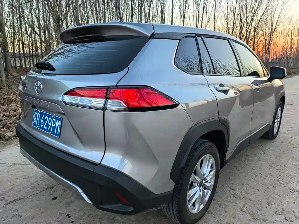 Toyota Corolla Cross 2025 из CN, фото 9