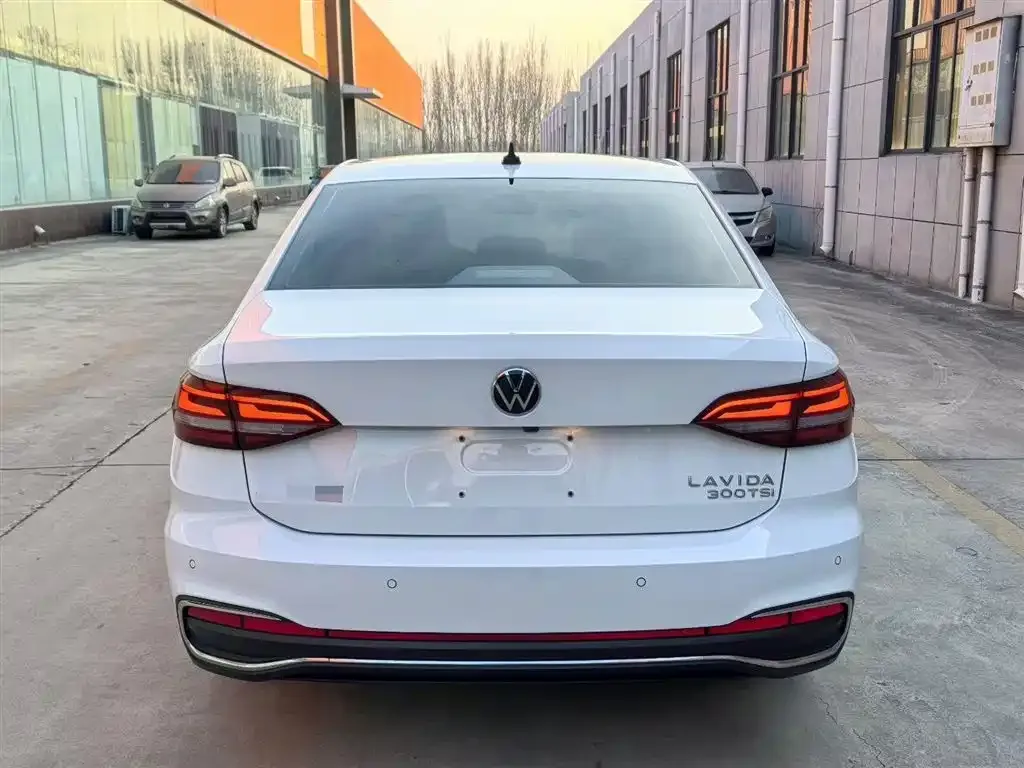Volkswagen Lavida 2024 из CN, фото 3