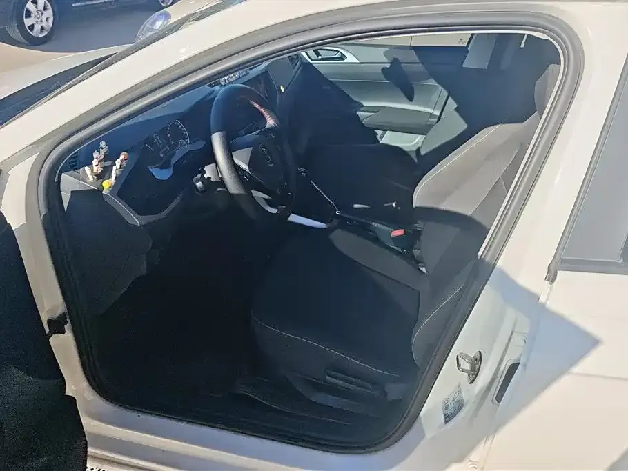 Volkswagen Polo 2023 из CN, фото 3