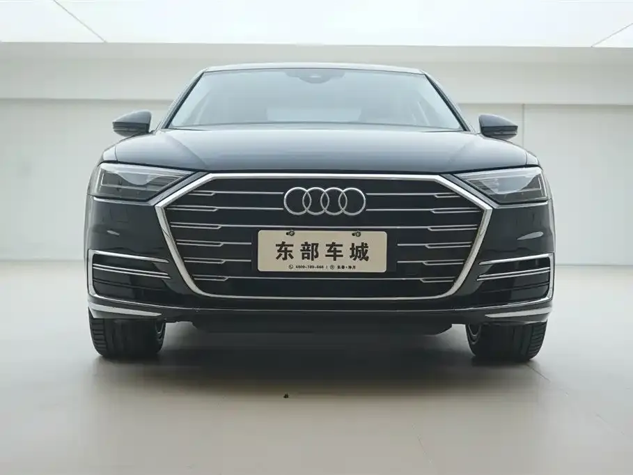 Audi A8 — фото 2