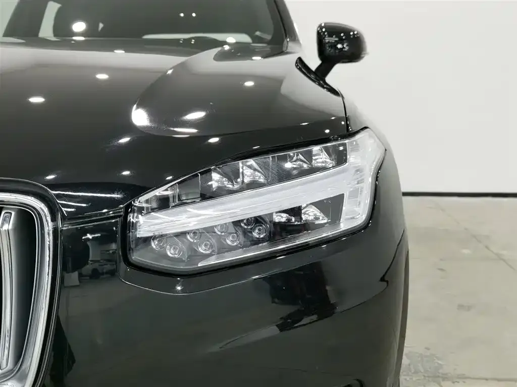 Volvo XC90 2022 из CN, фото 3