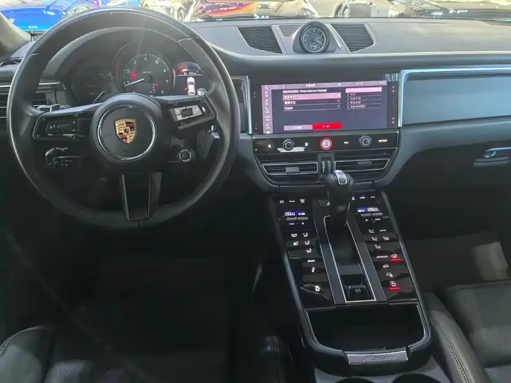 Porsche Macan 2025 из CN, фото 5
