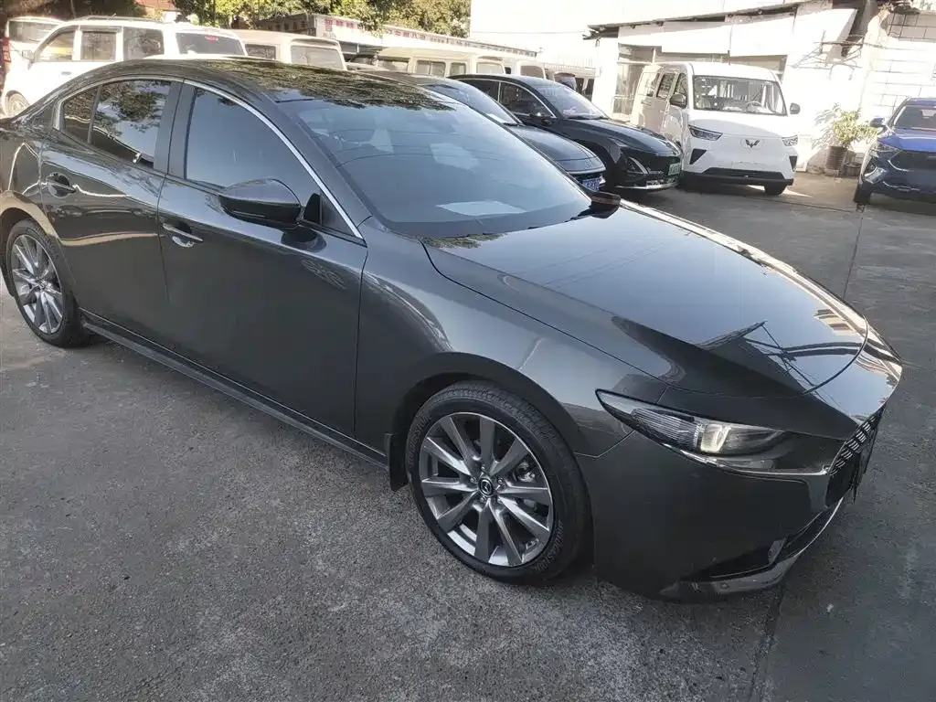 Mazda 3 Axela 2024 из CN, фото 4