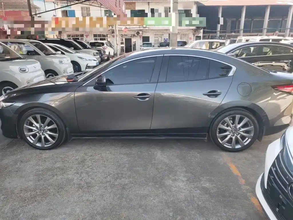 Mazda 3 Axela 2024 из CN, фото 5