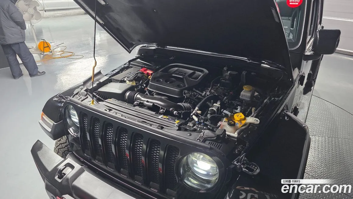 Jeep Wrangler 2022 из KR, фото 9