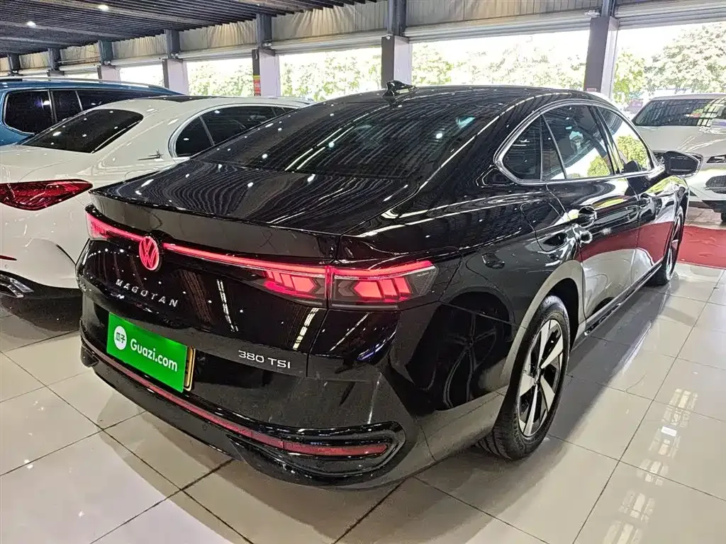 Volkswagen Magotan 2025 из CN, фото 6