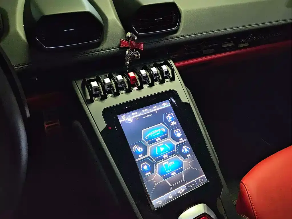 Lamborghini Huracan 2022 из CN, фото 8