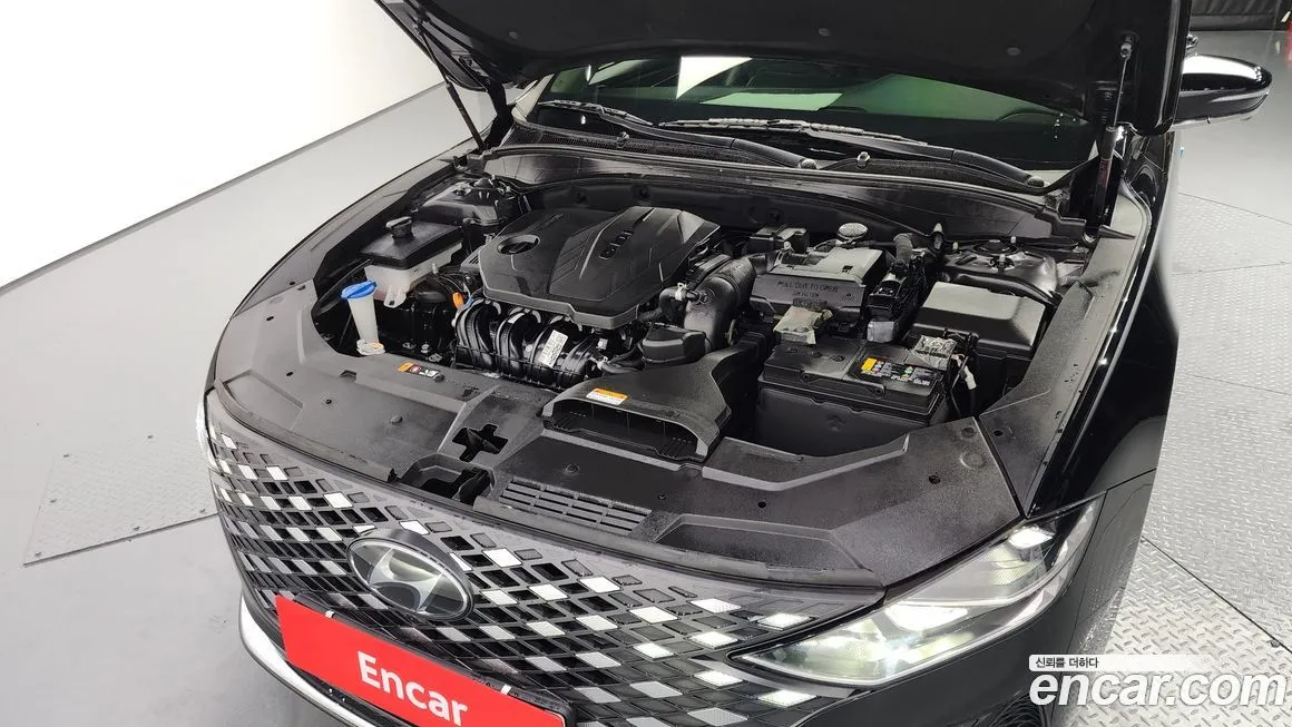 Hyundai Grandeur 2023 из KR, фото 8