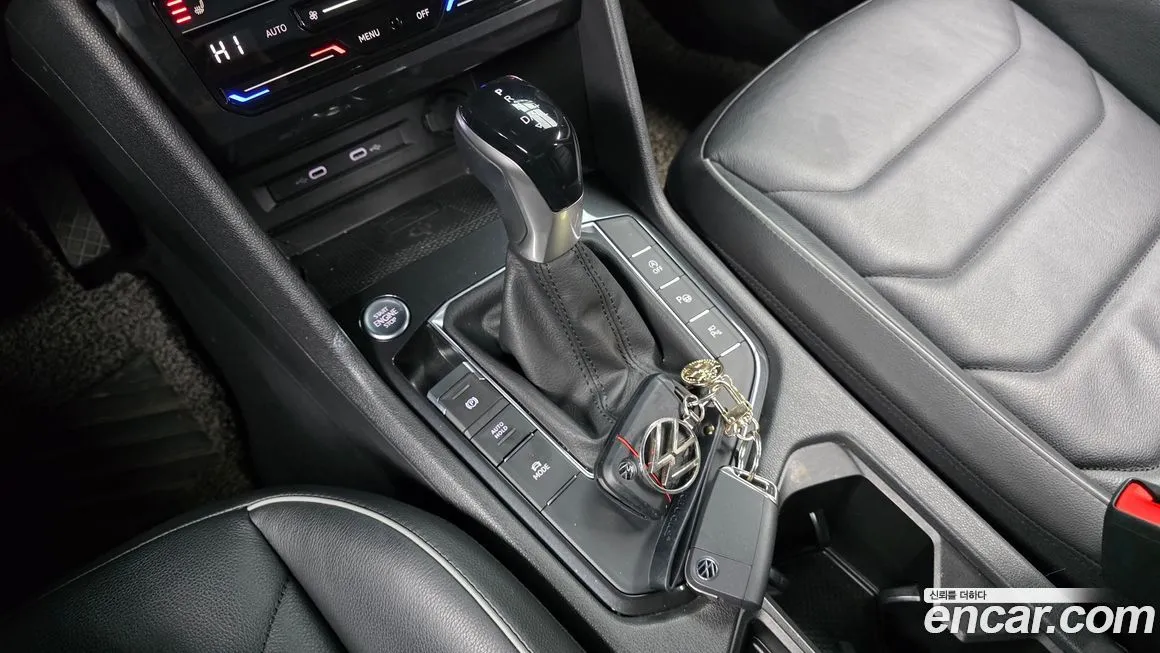Volkswagen Tiguan 2021 из KR, фото 9