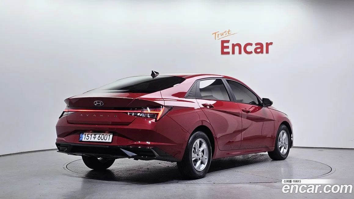 Hyundai AVANTE 2021 из KR, фото 2