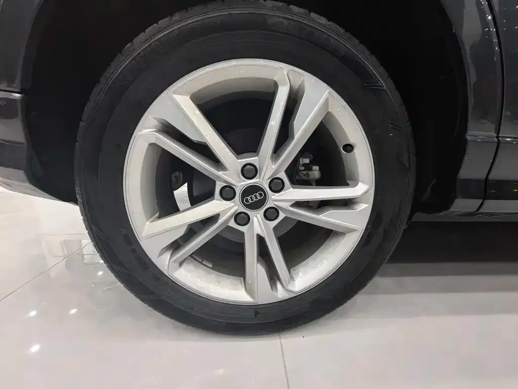 Audi Q3 2022 из CN, фото 7