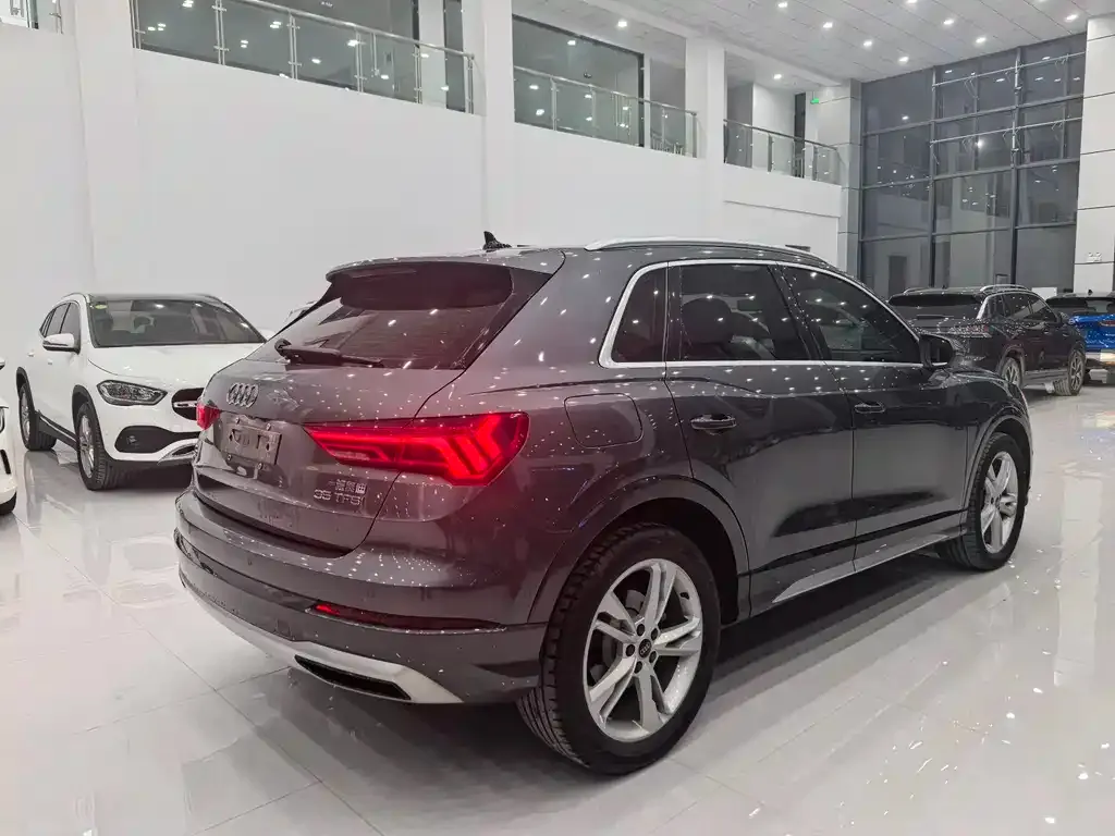 Audi Q3 2022 из CN, фото 4