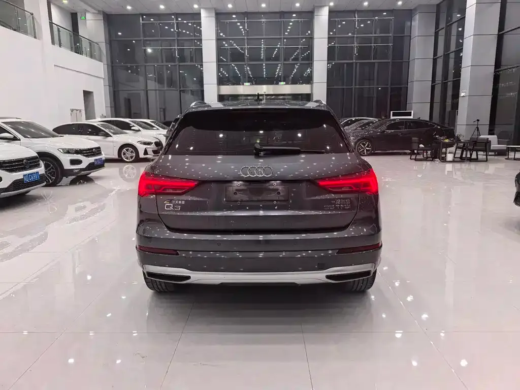 Audi Q3 2022 из CN, фото 5