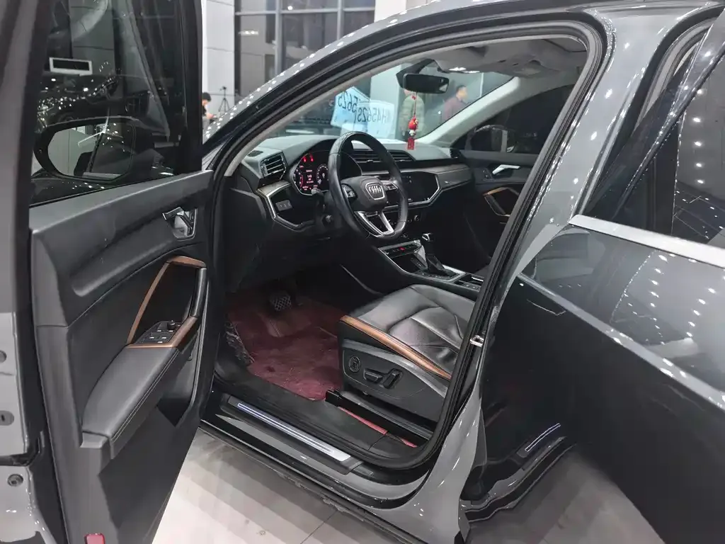 Audi Q3 2022 из CN, фото 8