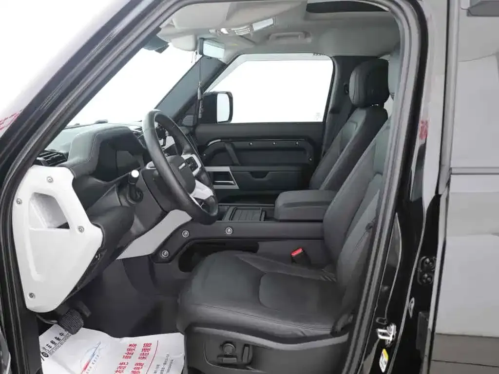 Land Rover Defender 2024 из CN, фото 8