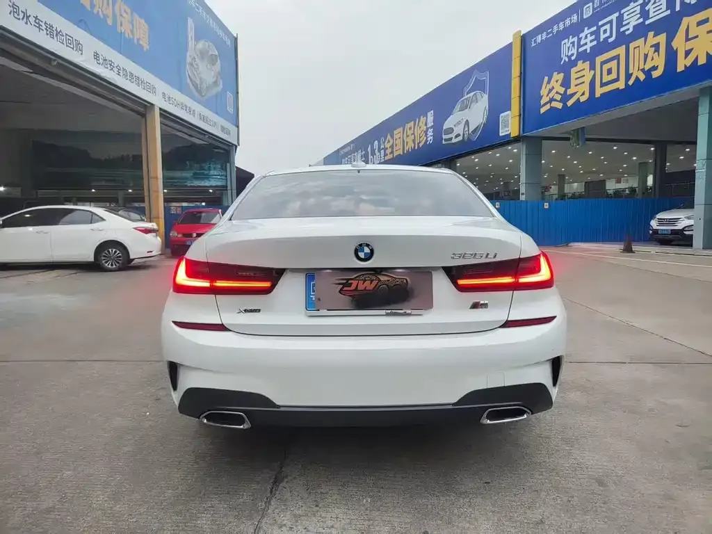 BMW 3 Series 2021 из CN, фото 7