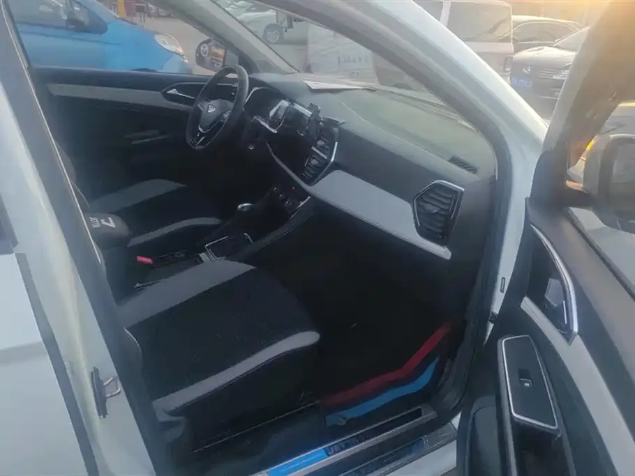Jetta VS7 2023 из CN, фото 8