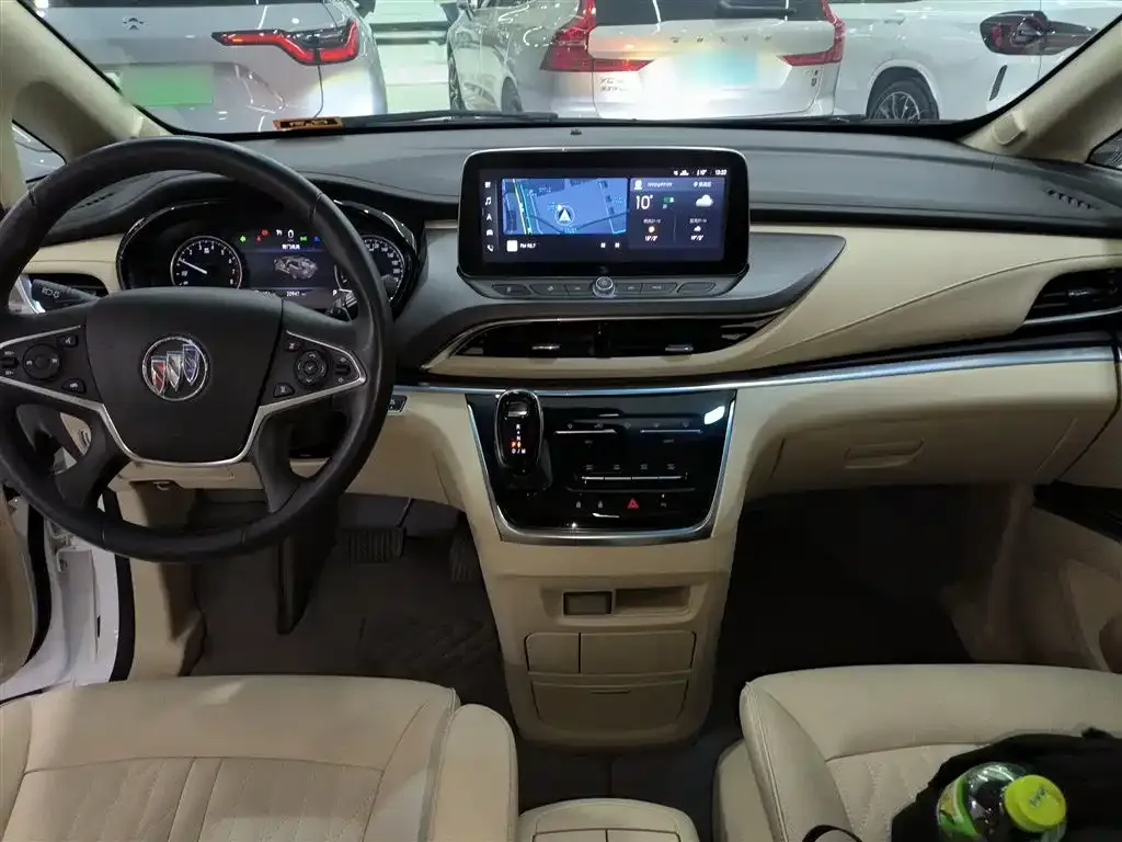 Buick GL8 2024 из CN, фото 3