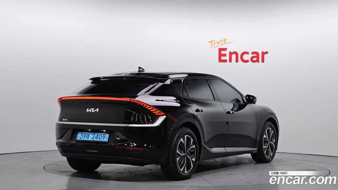 Kia EV6 2023 из KR, фото 7