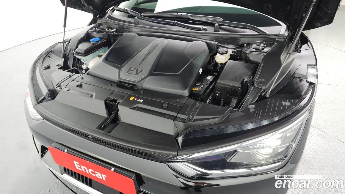 Kia EV6 2023 из KR, фото 5
