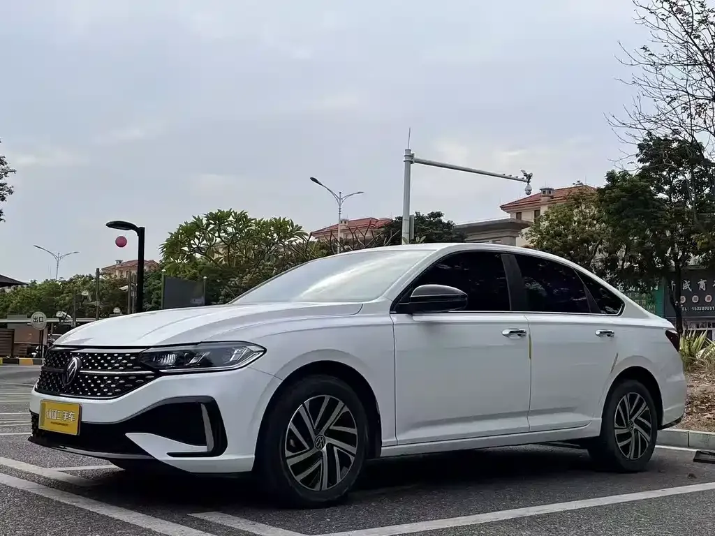 Volkswagen Lavida 2023 из CN, фото 1