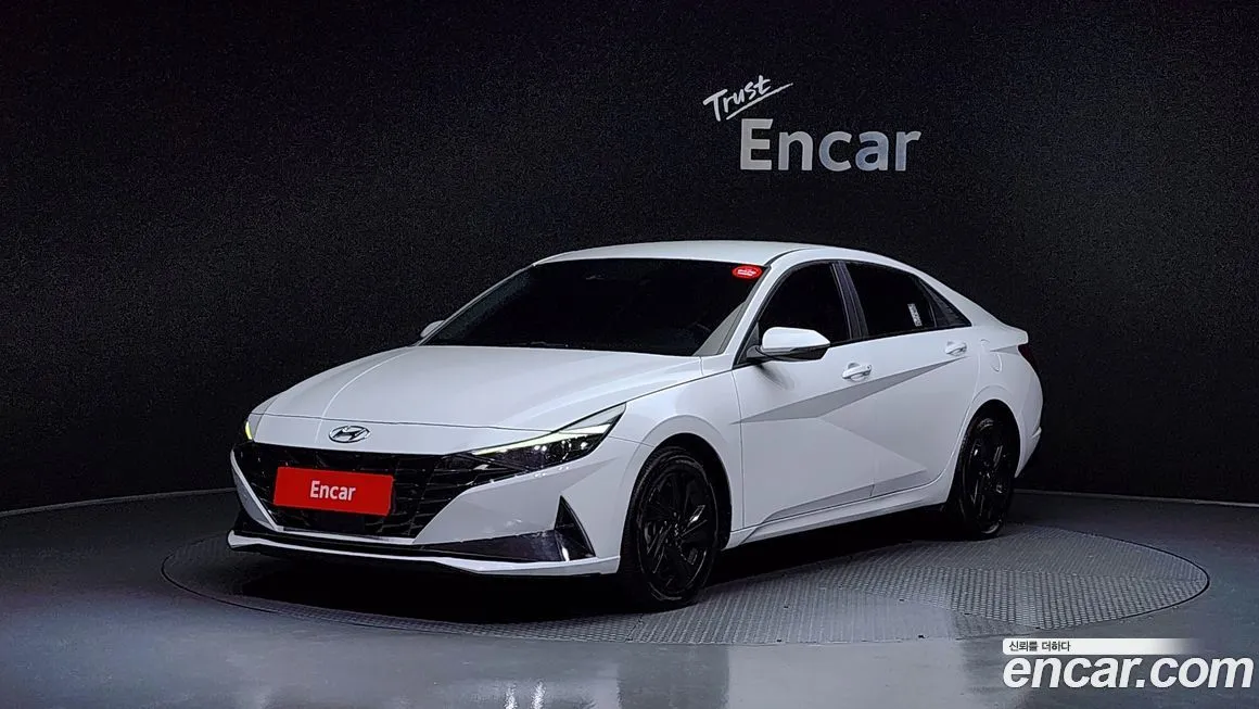 Hyundai AVANTE 2023 из KR, фото 1