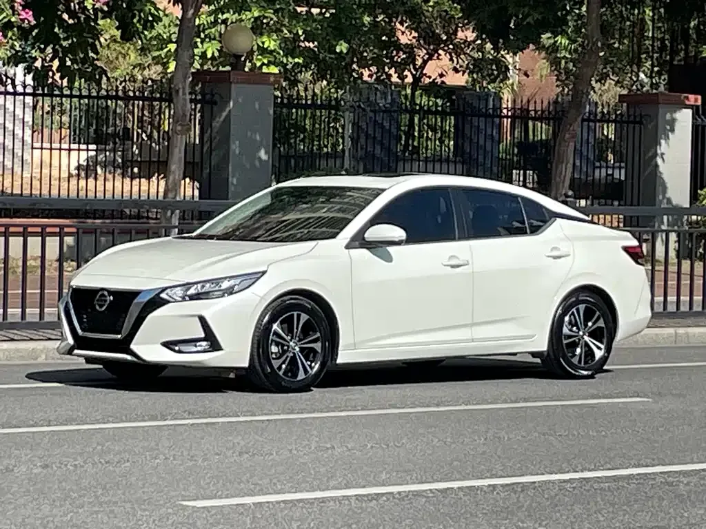 Nissan Sylphy 2022 из CN, фото 1