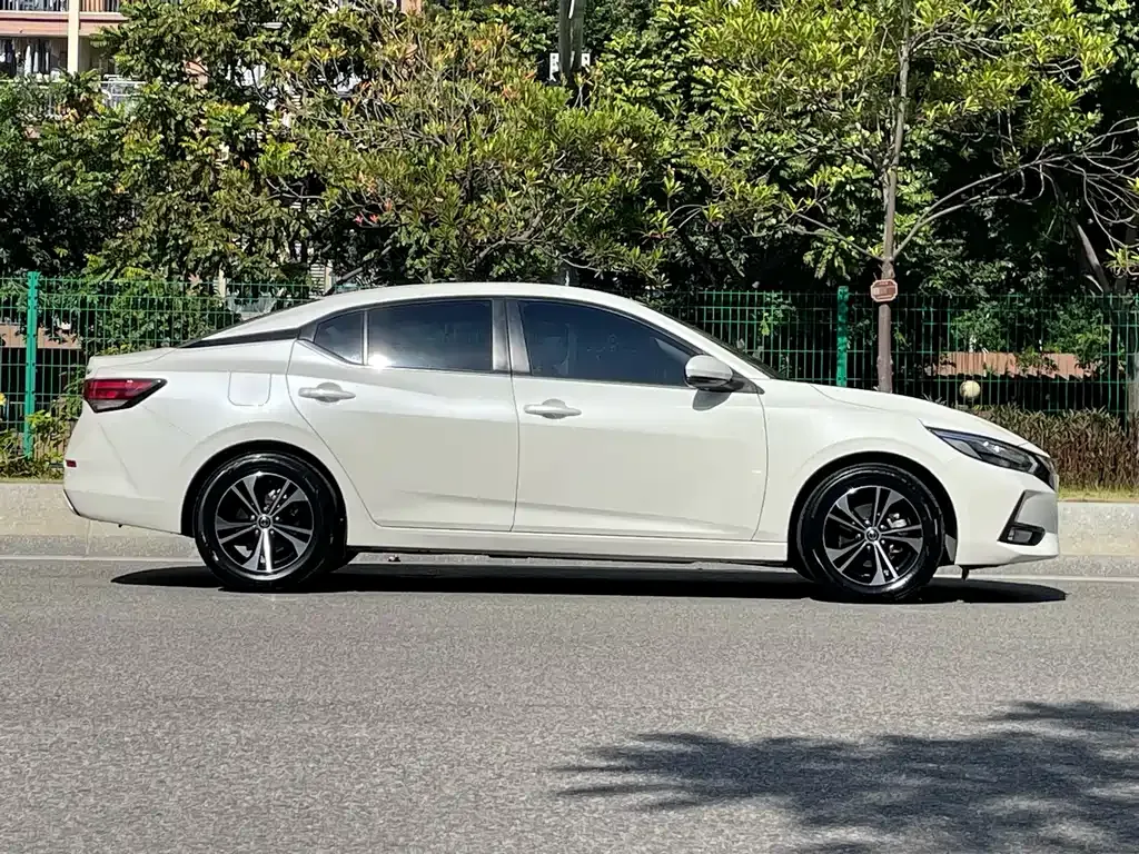 Nissan Sylphy 2022 из CN, фото 6