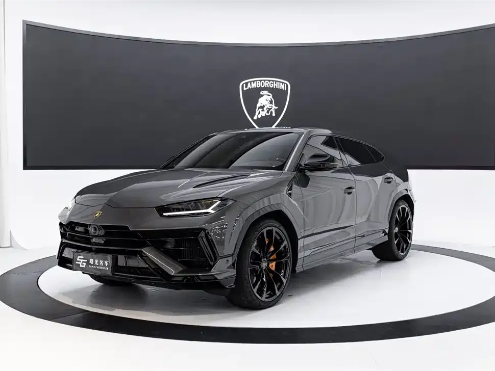Lamborghini Urus 2023 из CN, фото 1